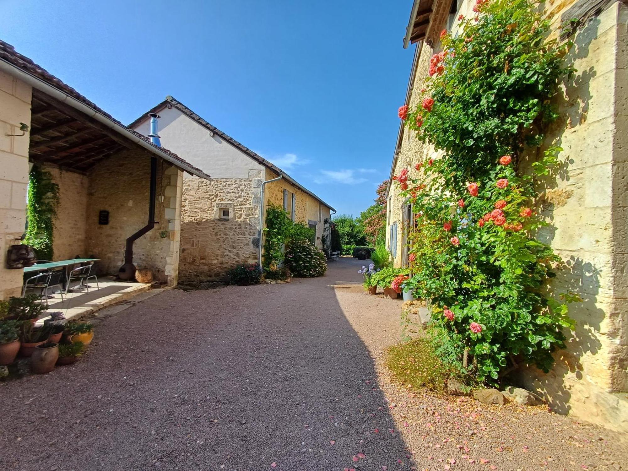 La Verte Dordogne Villars  ภายนอก รูปภาพ